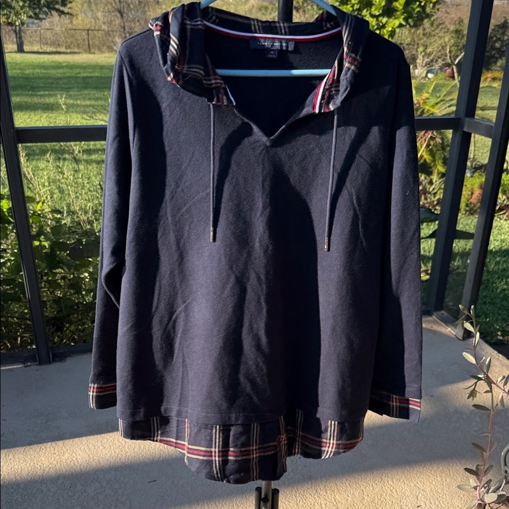 Tommy Hilfiger Navy Hoodie with Plaid Trim